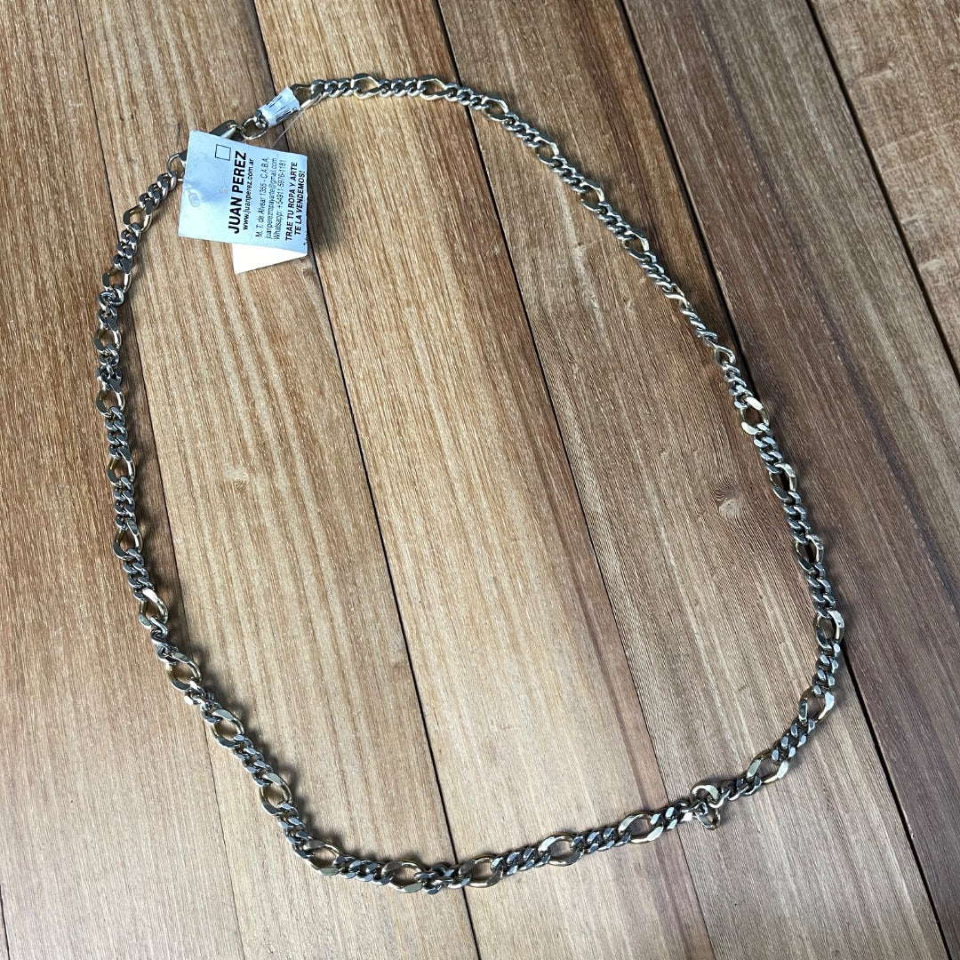 SIN MARCA  Cadena  Varios Plateado y Dorado  Talle Unico