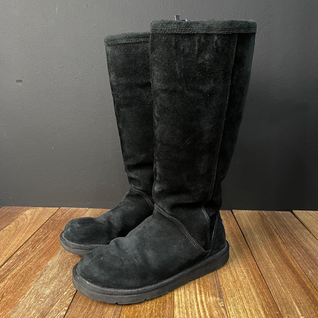 UGGS Bota Larga Negro Talle 38