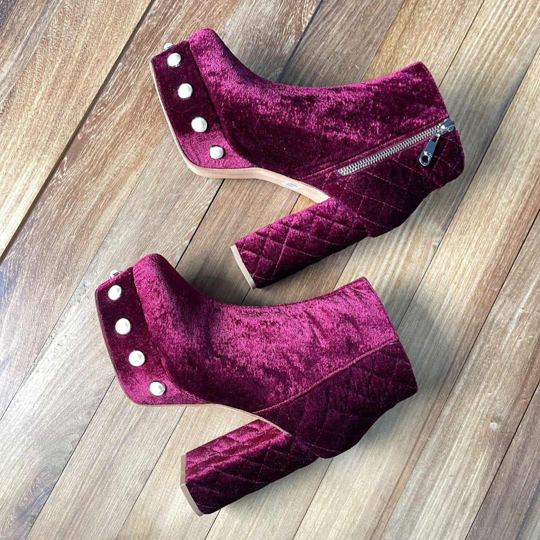 VALDEZ Bota Corta Bordeaux Talle 37