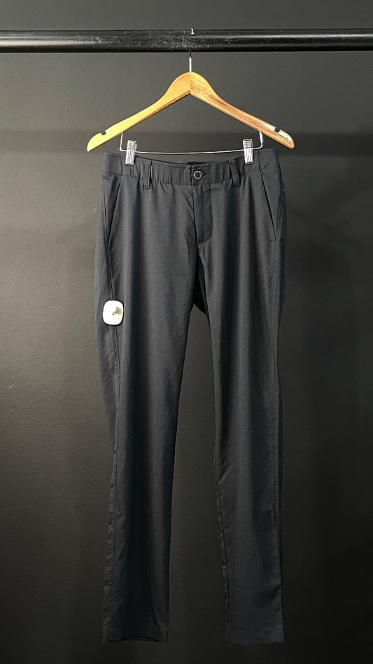 UNDERARMOUR Pantalon Negro Talle 30