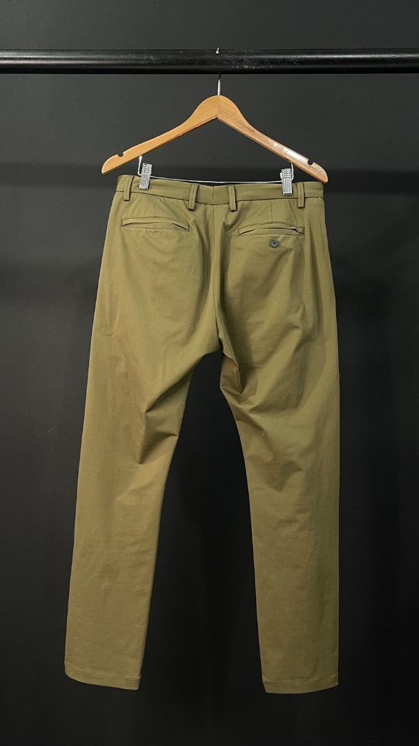 HUGO BOSS Pantalon Verde Talle 32