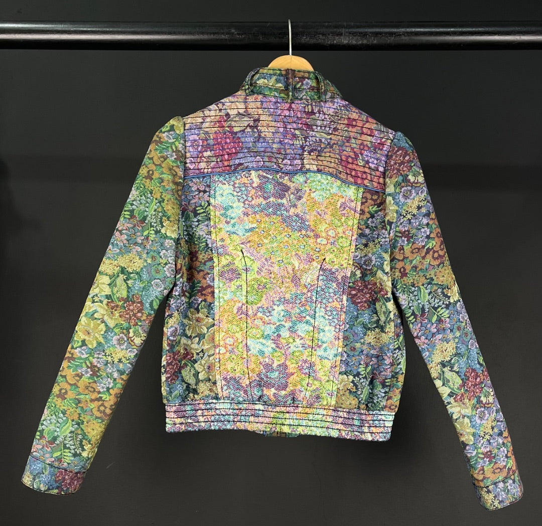 DESIGUAL Campera Varios Floral Talle 38