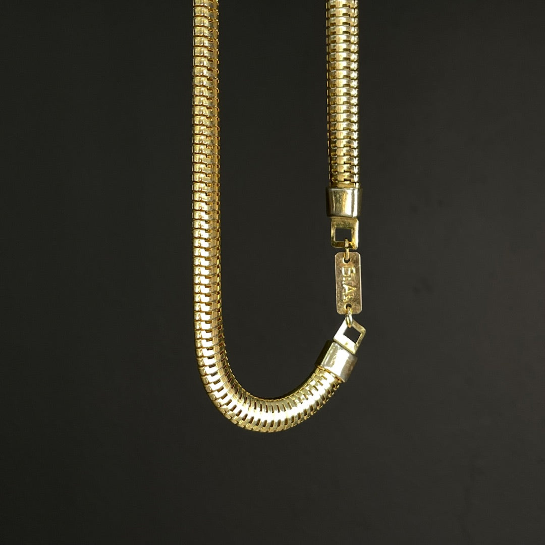 SIN MARCA  Collar  Dorado  Talle Unico