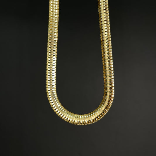 SIN MARCA  Collar  Dorado  Talle Unico