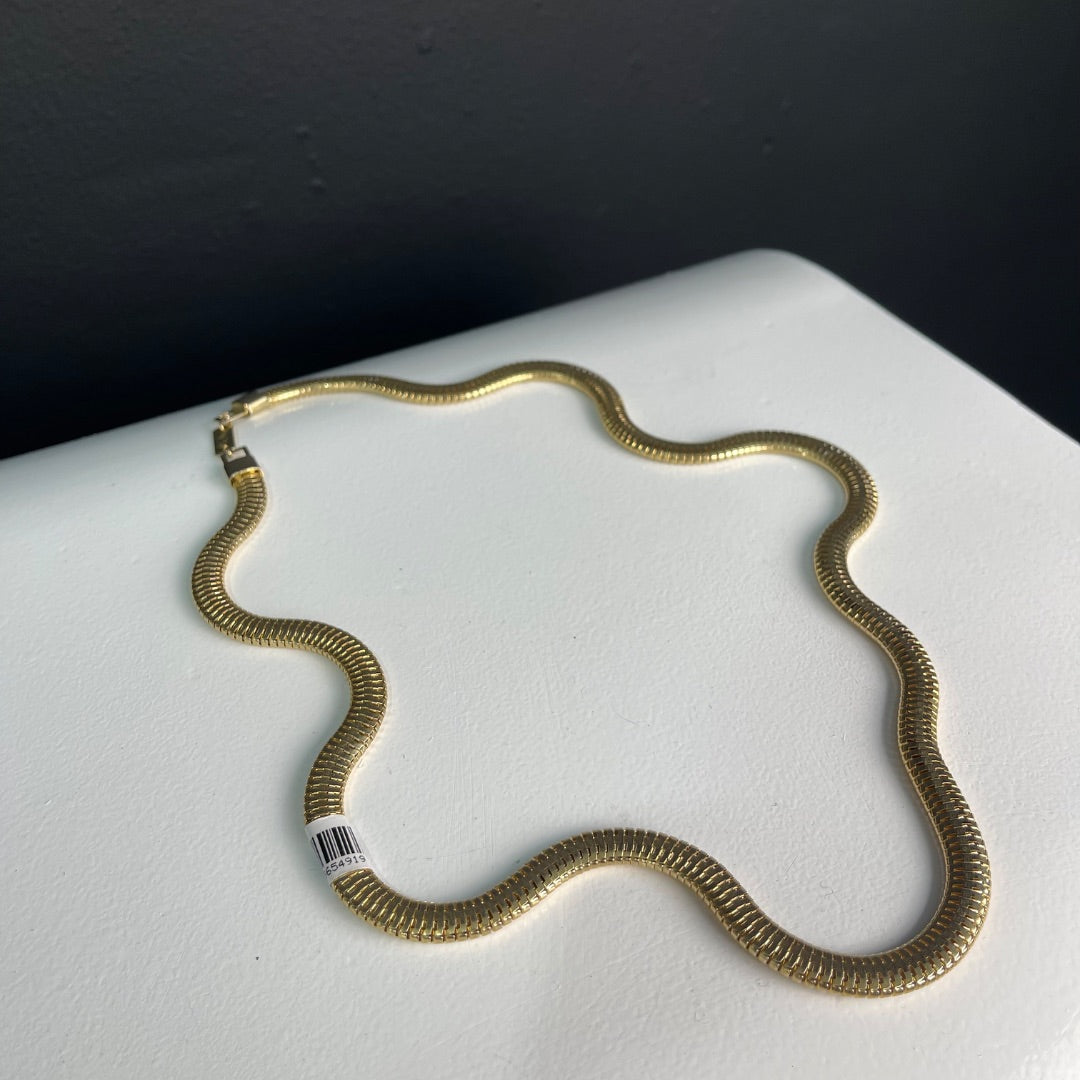 SIN MARCA  Collar  Dorado  Talle Unico
