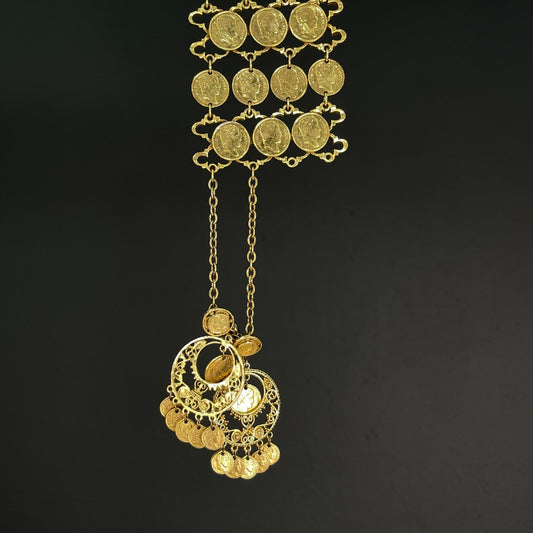 SIN MARCA  Collar + Aros  Dorado  Talle Unico