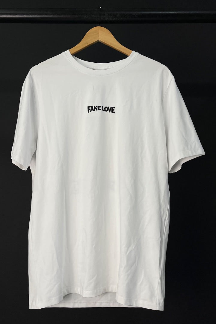 MANÍA JEANS Remera Manga Corta  Blanco  Talle XL