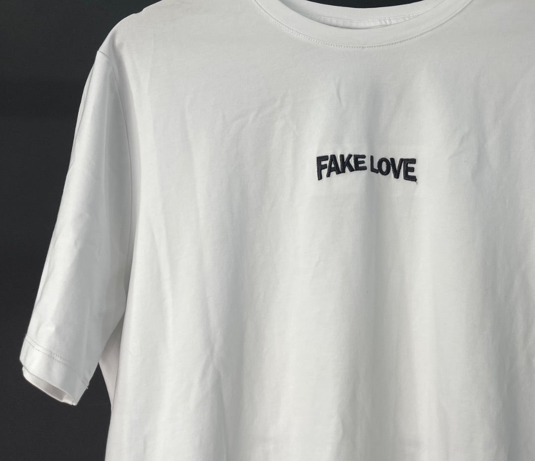 MANÍA JEANS Remera Manga Corta  Blanco  Talle XL