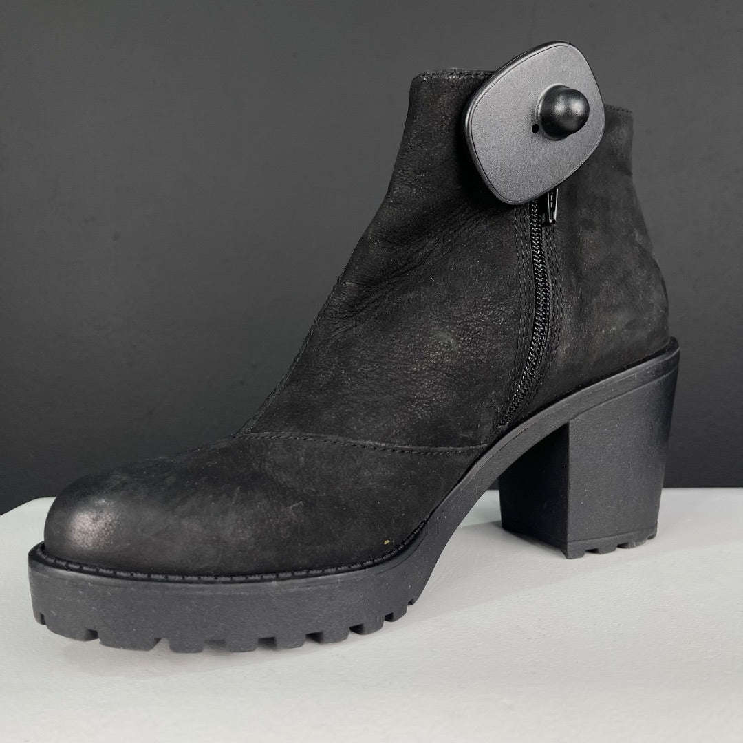 Bota Corta Negro Talle 37