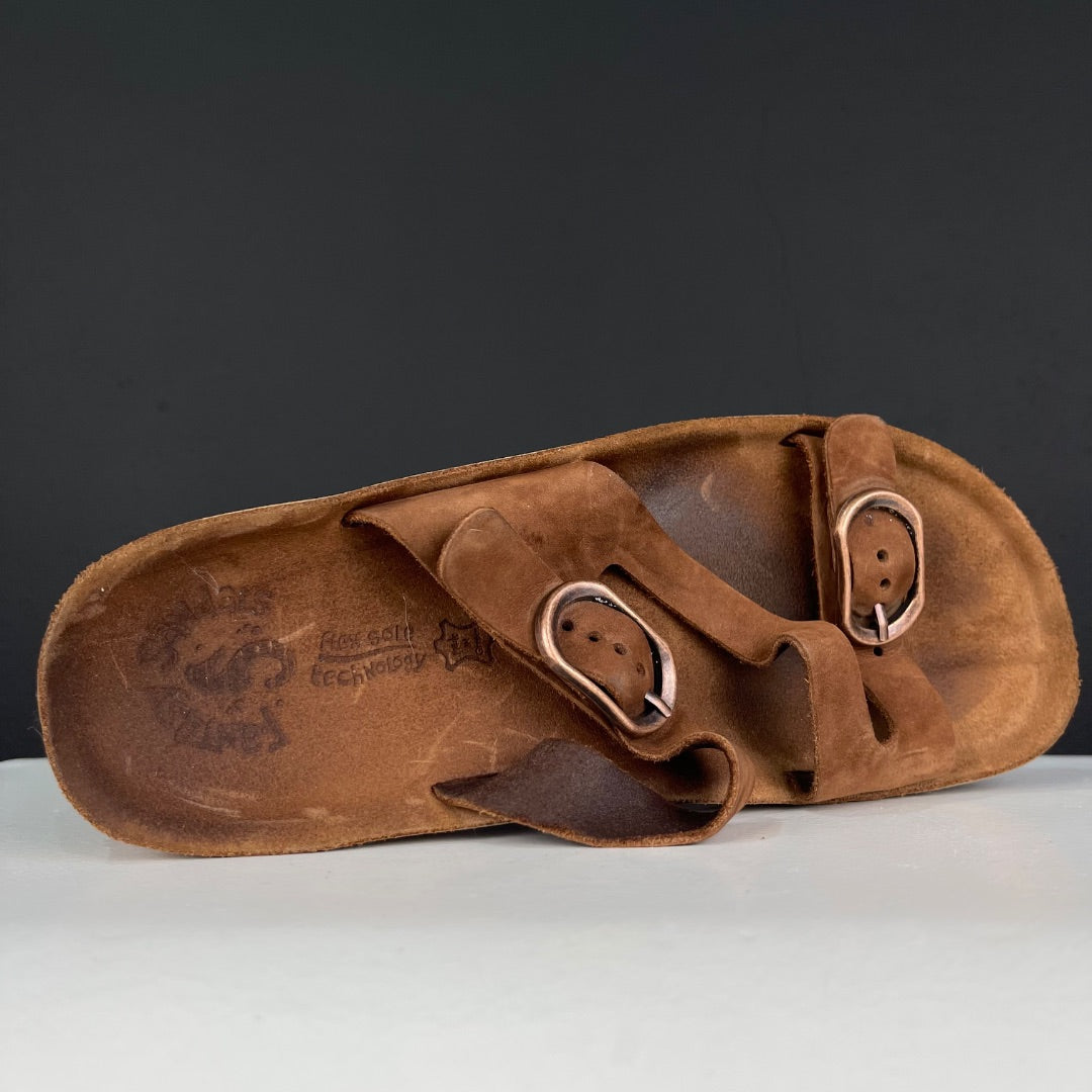 SIN MARCA Sandalias Marron Talle 40