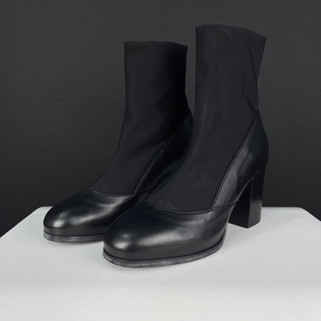 COS Bota Corta Negro Talle 37