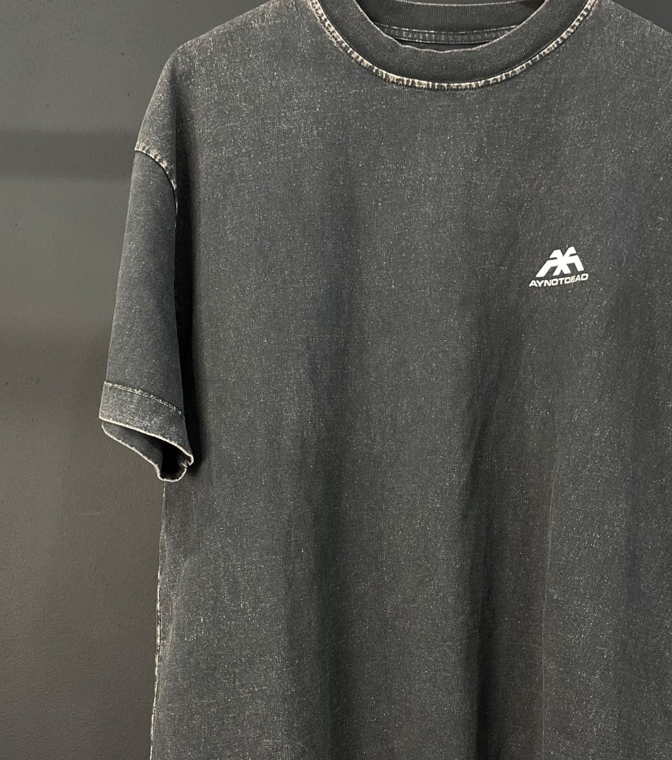 AYND Remera Manga Corta Gris Talle M
