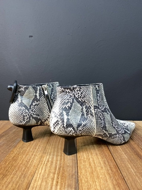 Bota Corta  PARUOLO  Varios  Reptil Talle 39