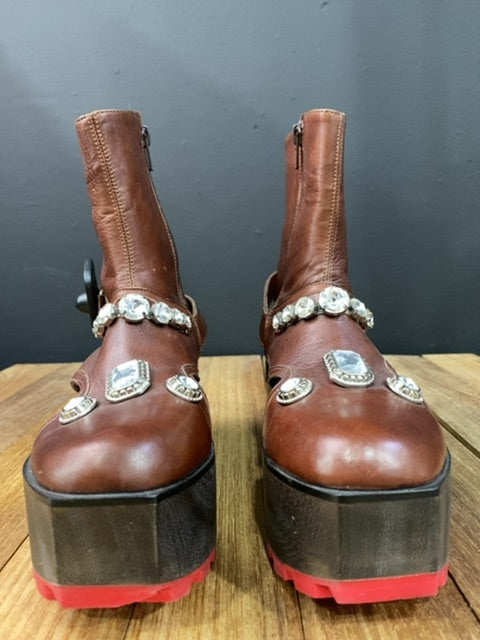 Bota Corta JAZMIN CHEBAR Marron Talle 36